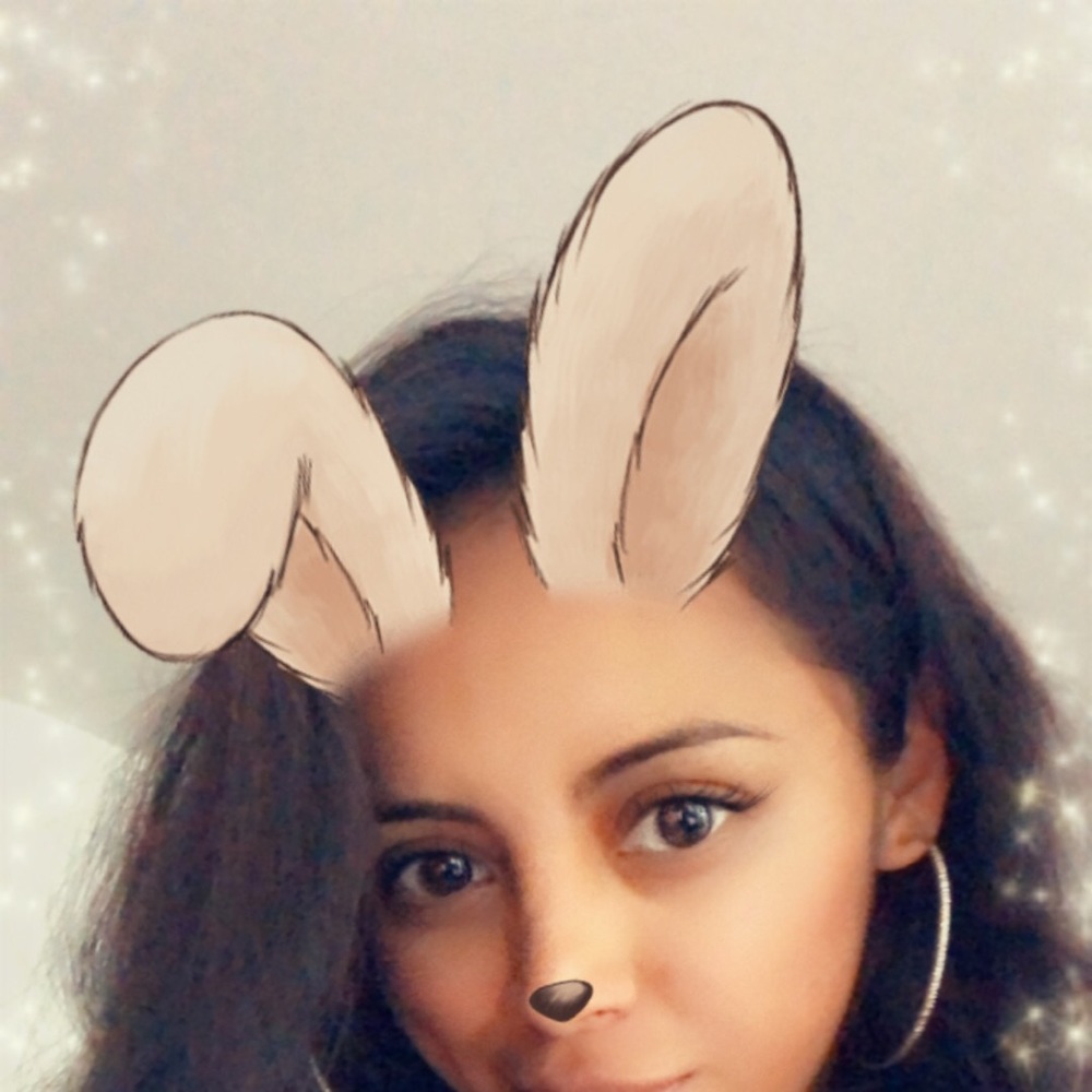 Meet your Posher, Denise